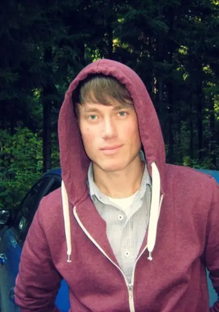 Я Игорь, 38, из Новоуральска, ищу знакомства на одну ночь