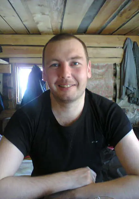 Я Дмитрий, 43, знакомлюсь без обязательств в Кодинске