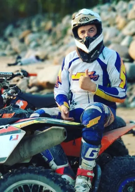 Я Алексей, 39, знакомлюсь для вирта в Токсове