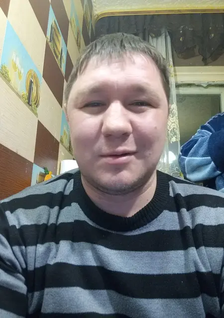 Валерий из Усть-Кута, мне 33, познакомлюсь для приятного времяпровождения