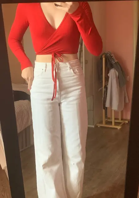 Диана из Екатеринбурга, мне 20, познакомлюсь для дружбы