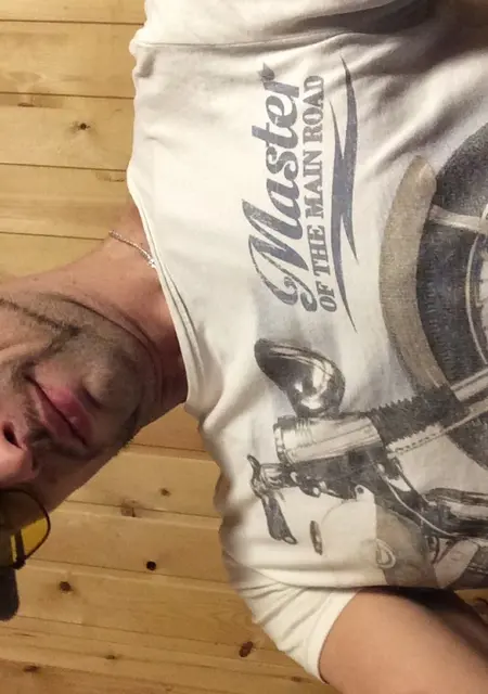 Макс из Егорьевска, мне 41, познакомлюсь на одну ночь