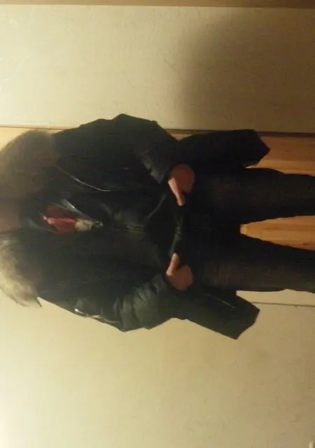 Я Никита, 33, из Елизова, ищу знакомства без обязательств