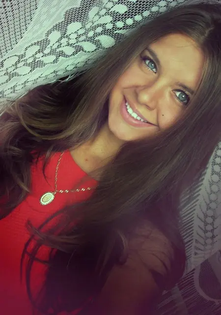 Есения из Великого Устюга, мне 34, познакомлюсь для дружбы