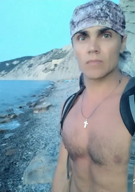 Сергей из Донецка, ищу на сайте знакомства без обязательств