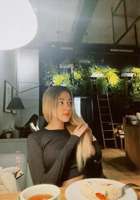 Я Katya, 20, знакомлюсь для вирта в Перми