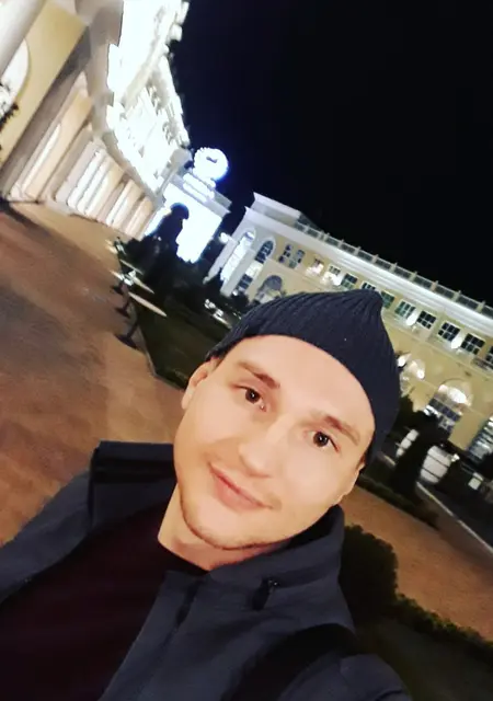 Я Артем, 32, из Бийска, ищу знакомство для приятного времяпровождения