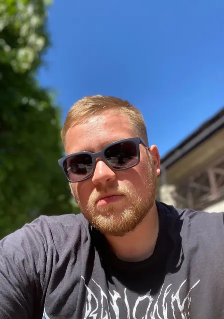 Я Александр, 27, из Свободного, ищу знакомство для приятного времяпровождения