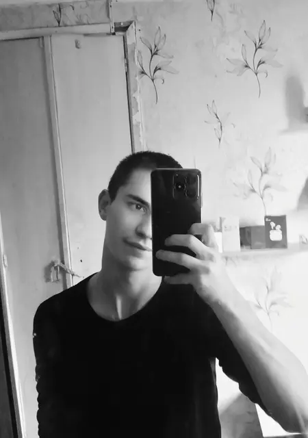 Данила из Ульяновска, ищу на сайте знакомства на одну ночь