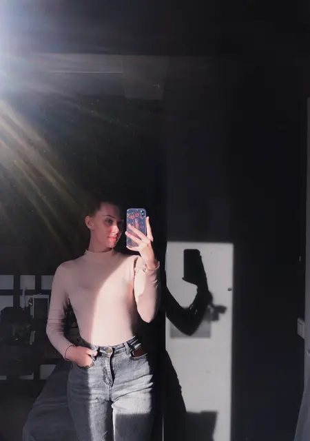 Ксюша из Прохладного, ищу на сайте приятное времяпровождение