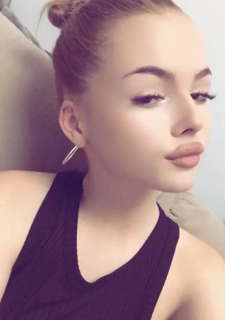 Я Дарья, 18, знакомлюсь для общения в Нижнем Новгороде