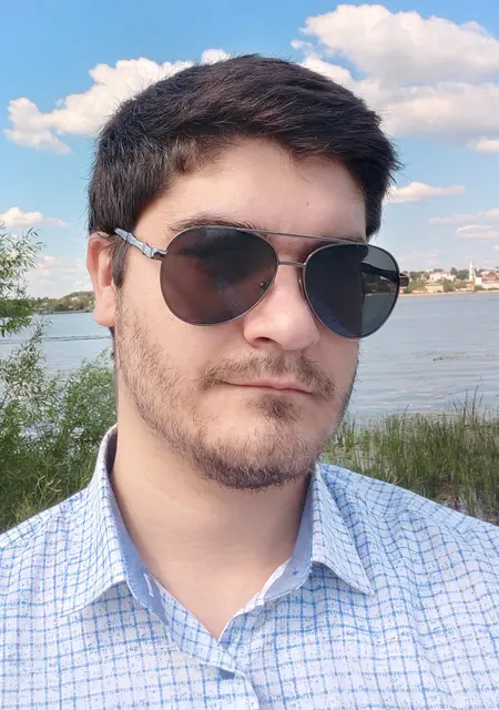 Роман из Костромы, ищу на сайте открытые отношения