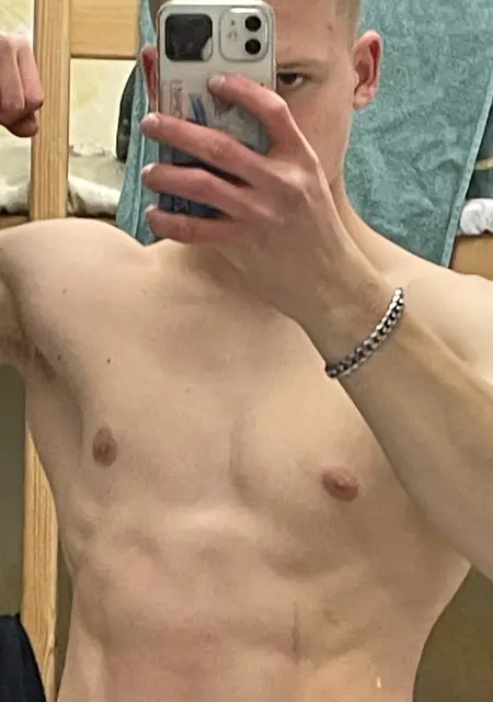 Глеб из Чебоксар, ищу на сайте знакомства на одну ночь