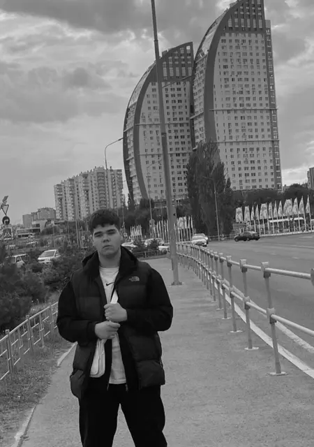 Я Алексей, 23, из Котельникова, ищу знакомства без обязательств