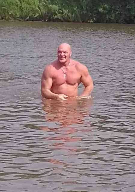 Сергей из Новосибирска, мне 62, познакомлюсь без обязательств