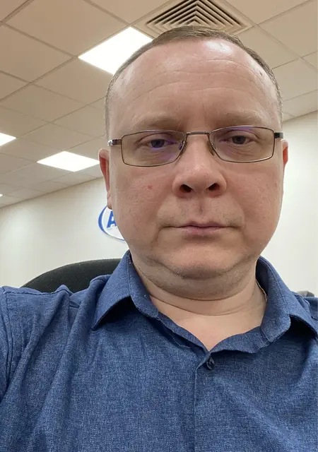 Денис из Москвы, мне 40, познакомлюсь на одну ночь