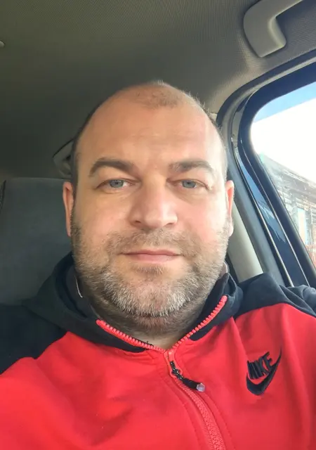 Я Грибник, 43, знакомлюсь для приятного времяпровождения в Енисейске