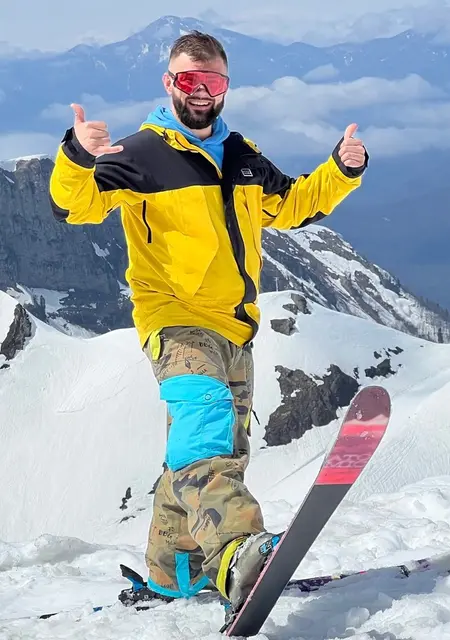 Алексей из Чусового, ищу на сайте открытые отношения