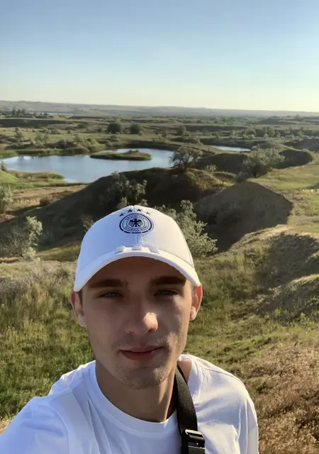 Igor из Новороссийска, ищу на сайте знакомства на одну ночь