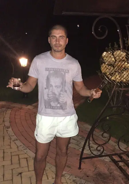 Александр из Чехова, мне 32, познакомлюсь для приятного времяпровождения