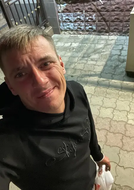 Я Димка, 30, знакомлюсь без обязательств в Прохладном