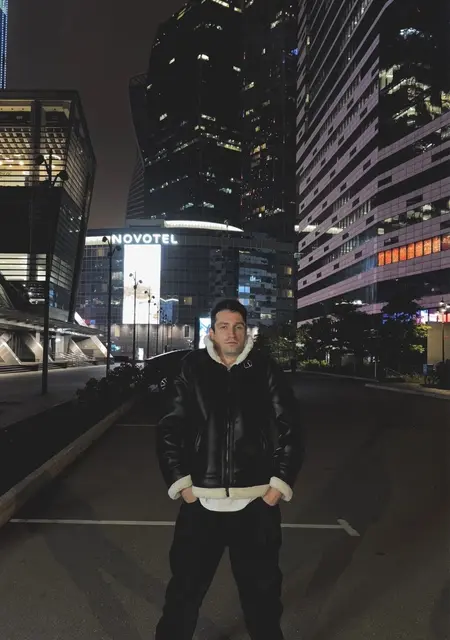 Я Иван, 26, из Звенигорода, ищу знакомство для дружбы