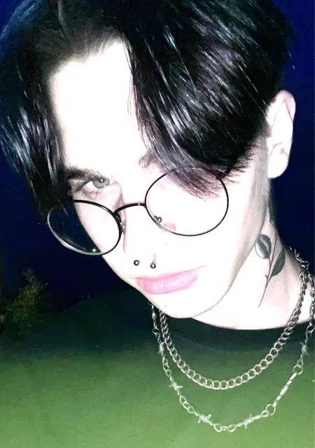 Я Глеб, 23, знакомлюсь без обязательств в Зиме