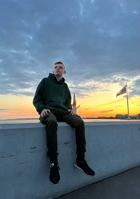 Алексей из Домодедова, мне 25, познакомлюсь для постоянных отношений