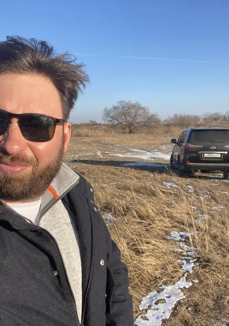 Роман из Хабаровска, мне 46, познакомлюсь на одну ночь