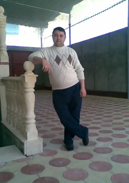 Edik из Лобни, мне 43, познакомлюсь для общения