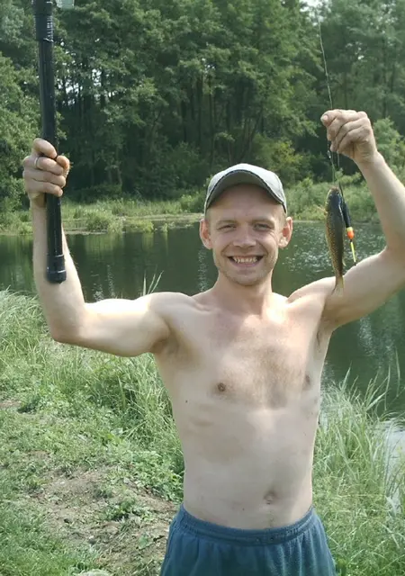 Я Валерчик, 49, из Хмельницкого, ищу знакомства без обязательств