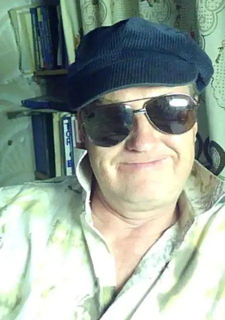 Я Вова, 68, знакомлюсь для вирта в Кирове