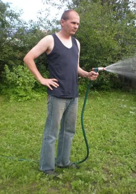 Я Михаил, 56, из Верхотурья, ищу знакомства на одну ночь