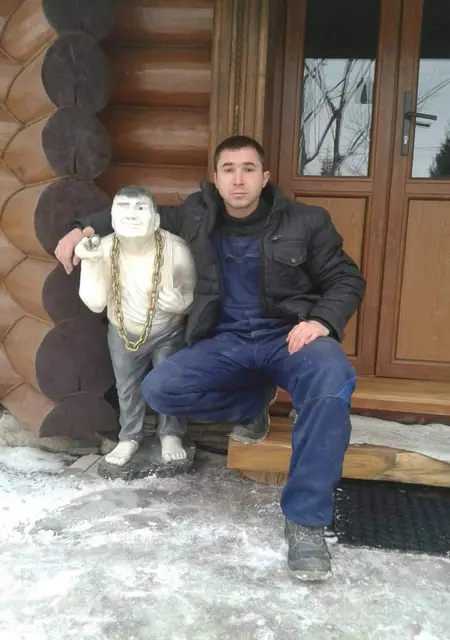 Я Alex, 40, знакомлюсь на одну ночь в Покровске