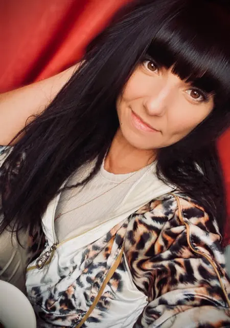 Ксения из Кингисеппа, мне 28, познакомлюсь для приятного времяпровождения