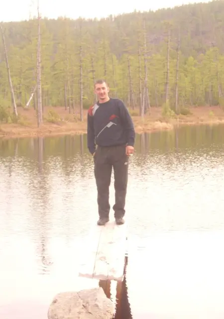 Я Uladimir, 38, из Тынды, ищу знакомство для постоянных отношений