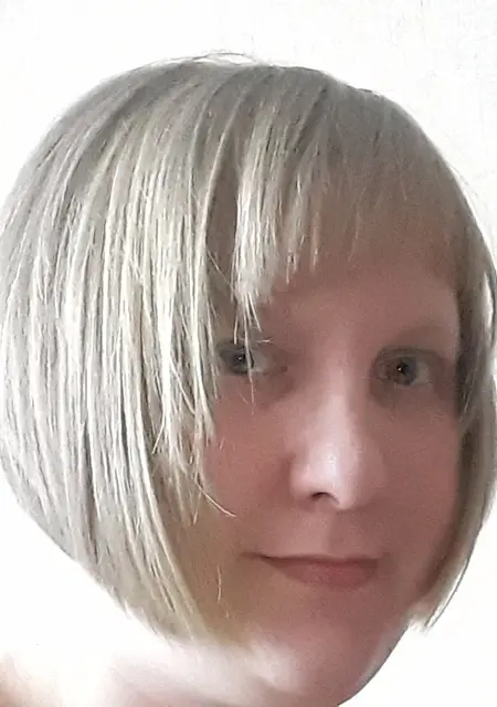 Я Екатерина, 36, из Ревды, ищу знакомство для постоянных отношений