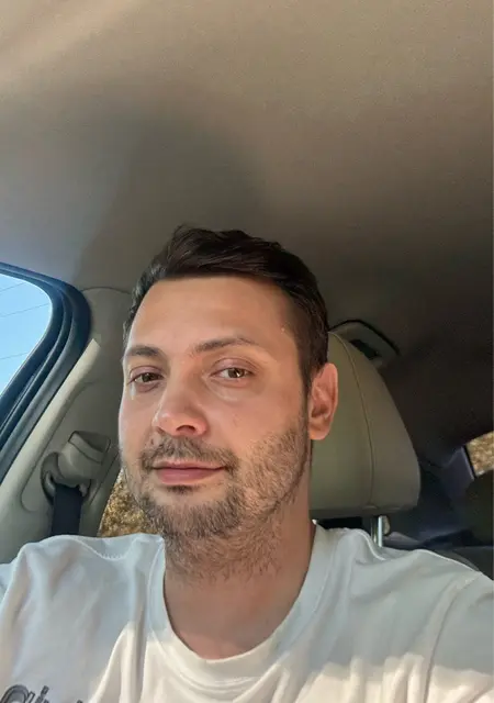 Я Aleksandr, 40, из Кирова, ищу знакомства на одну ночь