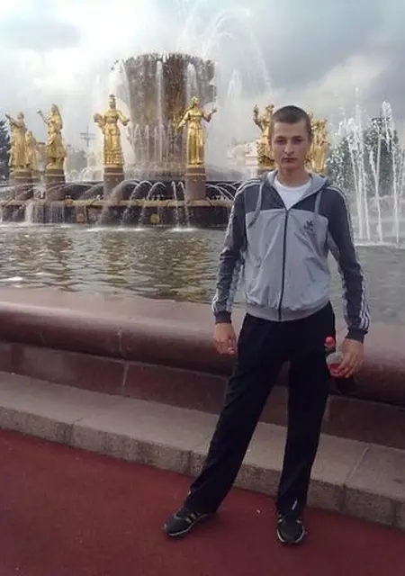 Илья из Усолья-Сибирского, мне 32, познакомлюсь без обязательств