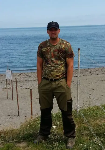 Дмитрий из Томари, мне 43, познакомлюсь для вирта