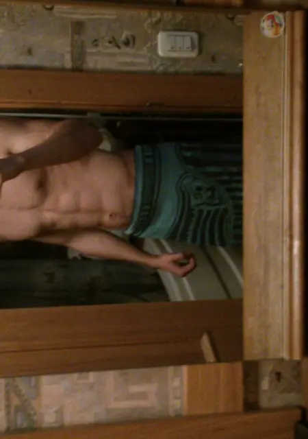 Я Артур, 32, из Ижевска, ищу знакомства без обязательств