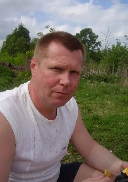 Oleg из Вологды, мне 52, познакомлюсь для общения