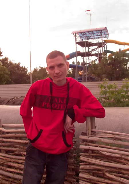 Макс из Бердска, ищу на сайте знакомства без обязательств