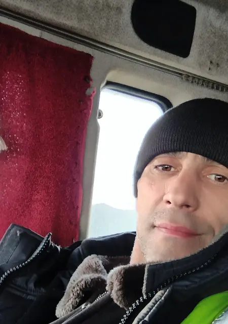 Я Тоха, 45, знакомлюсь без обязательств в Февральском