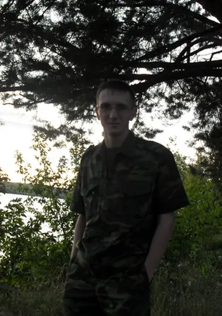 Я Дмитрий, 38, из Сызрани, ищу знакомства без обязательств