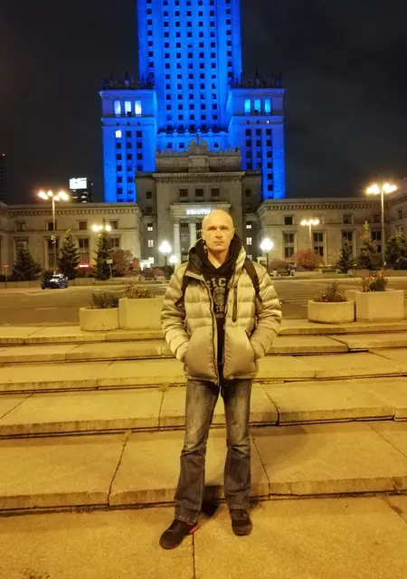 Я Апрель, 53, из Ровно, ищу знакомство для приятного времяпровождения