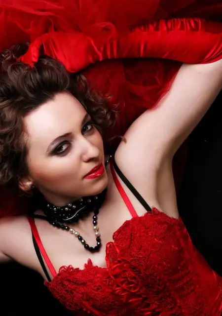 Я Galina, 44, из Владивостока, ищу знакомства на одну ночь