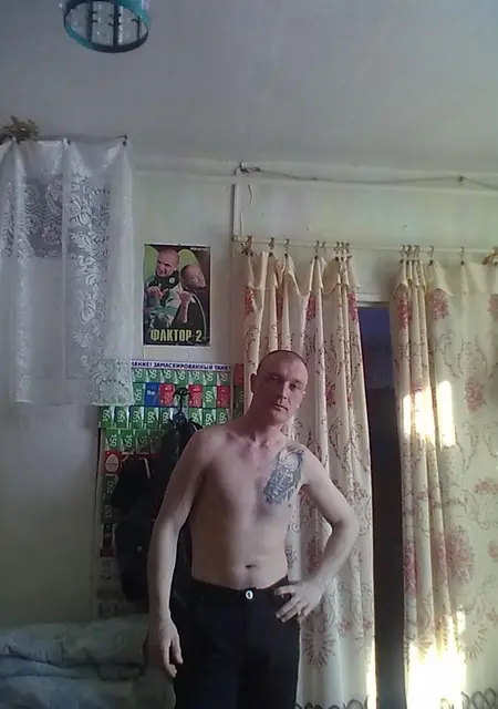 Я Евгений, 42, знакомлюсь для постоянных отношений в Вологде