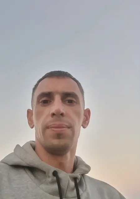 Я Александр, 39, из Хабаровска, ищу знакомство для дружбы