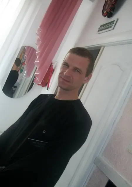 Я Санёк, 47, из Иркутска, ищу знакомство для вирта